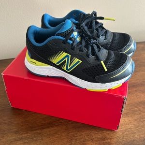 New Balance size 13W Little Boys